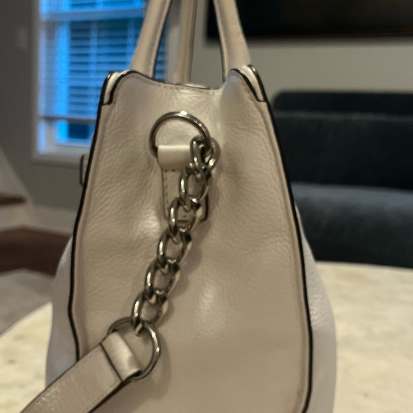 Micheal Kors White Pebbled Leather Tote with Bling - Picture 5 of 5